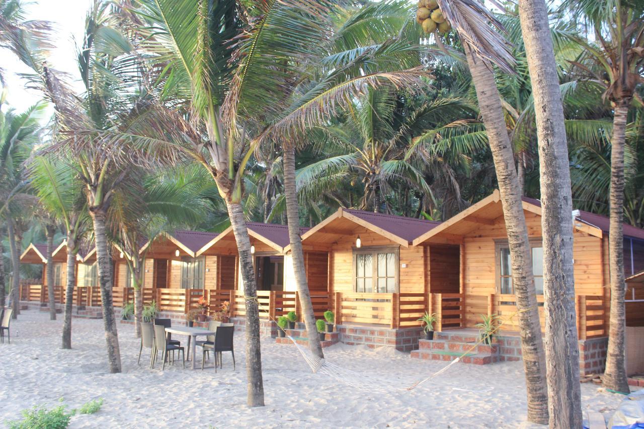 Coastal Galaxy Wooden Homes Devbag Chaoka Extérieur photo