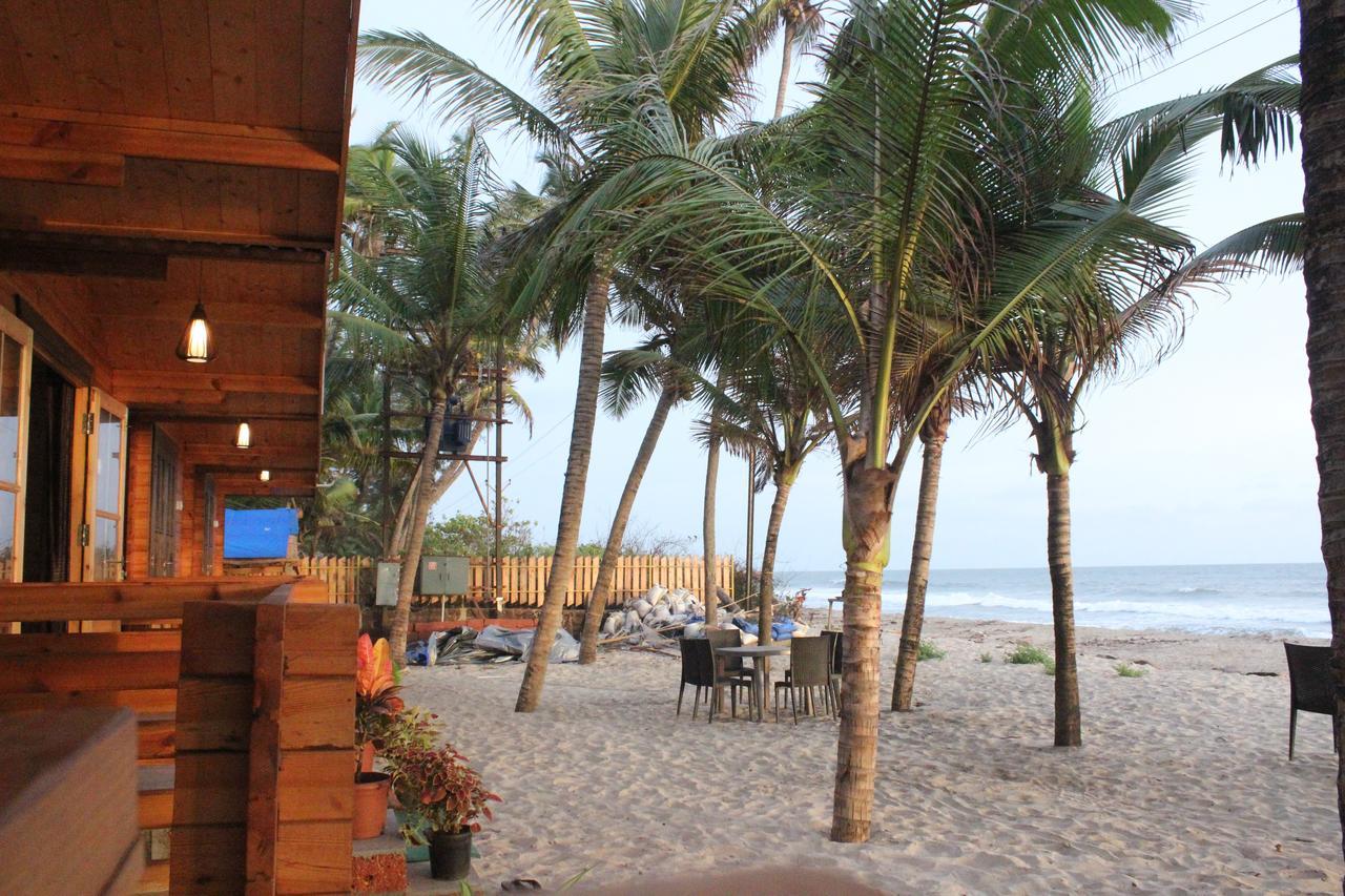 Coastal Galaxy Wooden Homes Devbag Chaoka Extérieur photo
